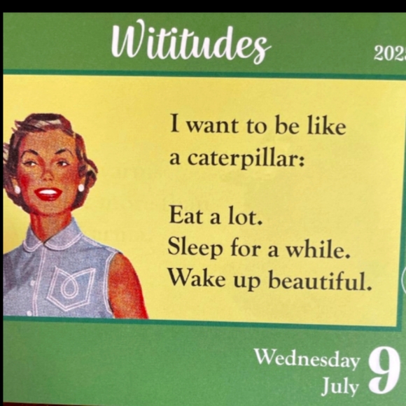 🍊 Orange Glass Bud Vase Rectangular Edge - Picture 8 of 16